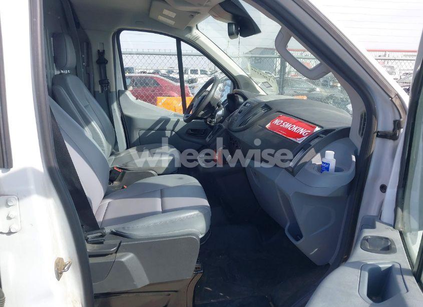 Photo 5 of 2018 Ford Transit-150 (VIN 1FTYE1ZMXJKA34114)
