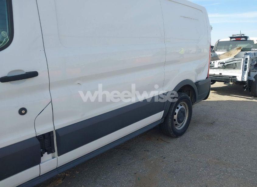 Photo 6 of 2018 Ford Transit-150 (VIN 1FTYE1ZMXJKA34114)