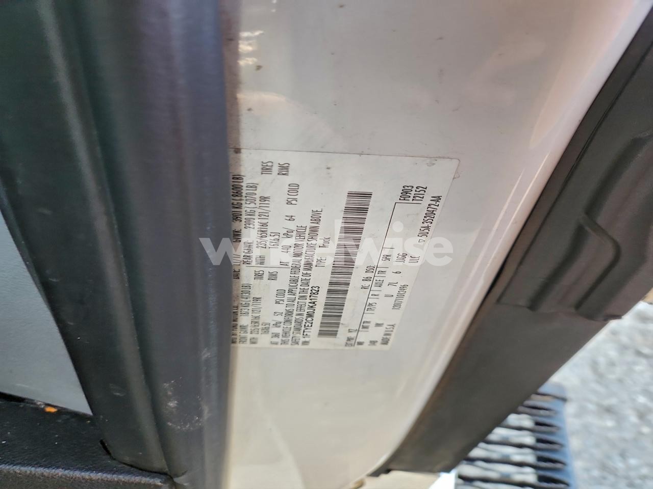 Photo 13 of 2018 FORD TRANSIT T-150 (VIN 1FTYE2CM0JKA17823)