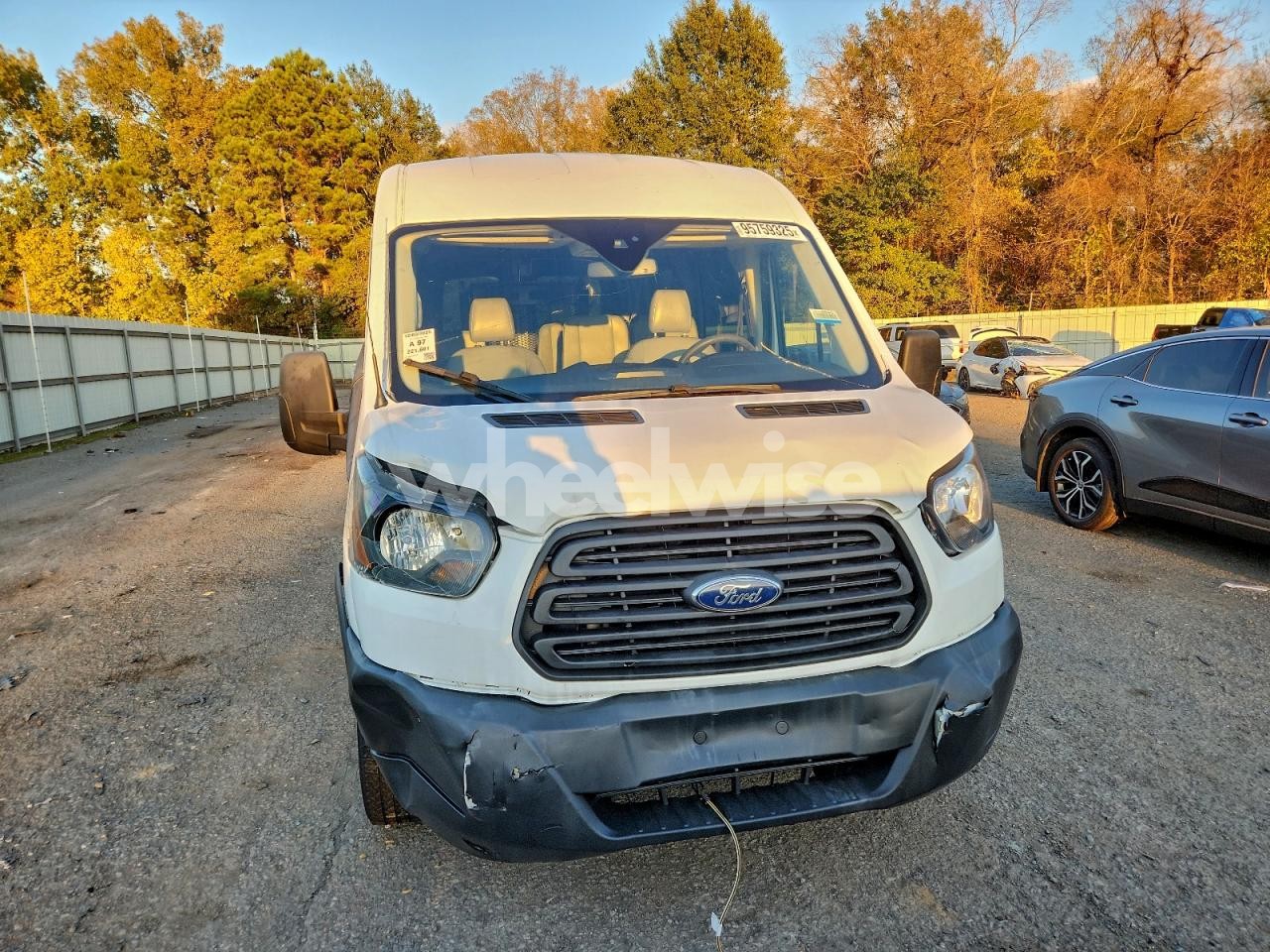 Photo 5 of 2018 FORD TRANSIT T-150 (VIN 1FTYE2CM0JKA17823)