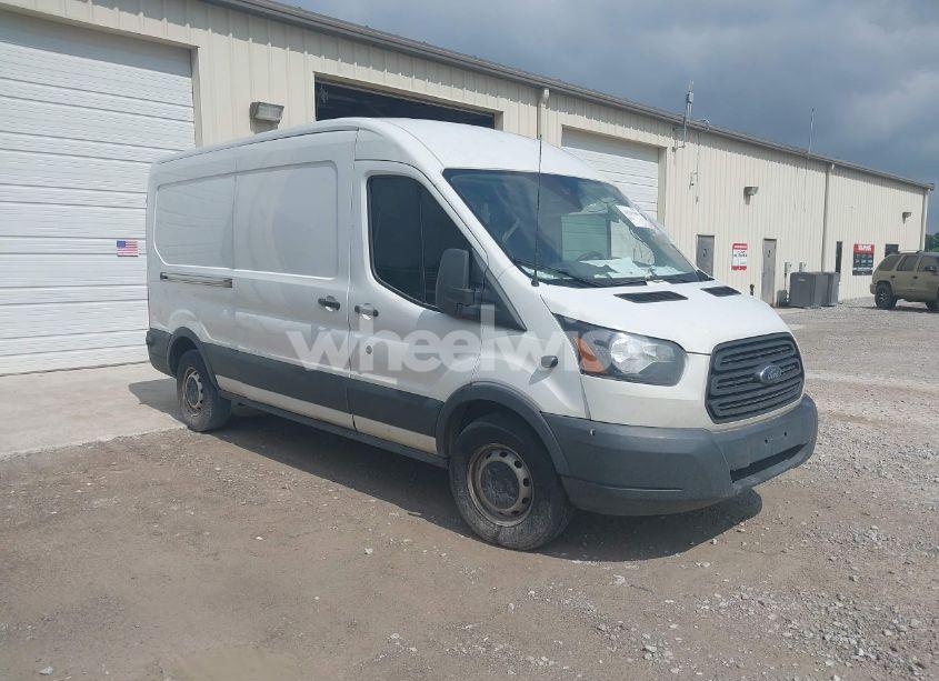 2018 Ford Transit-150 (VIN 1FTYE2CM2JKA10887) main photo