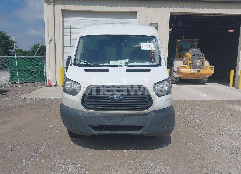 Photo 12 of 2018 Ford Transit-150 (VIN 1FTYE2CM2JKA10887)