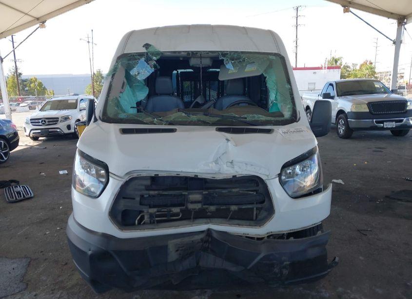 Photo 13 of 2019 Ford Transit-150 (VIN 1FTYE2CM4KKA21102)