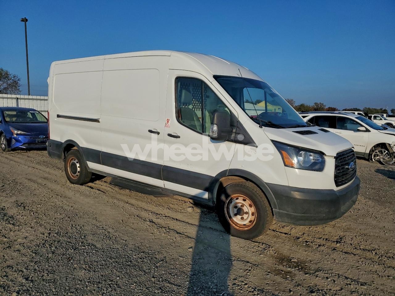 Photo 4 of 2019 FORD TRANSIT T-150 (VIN 1FTYE2CM7KKB69437)