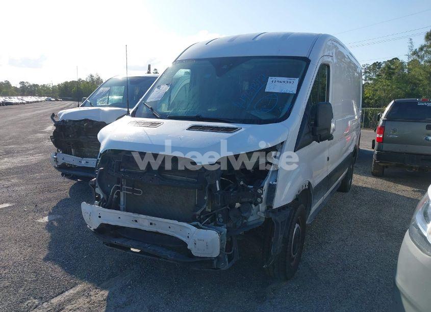 Photo 17 of 2019 Ford Transit-150 (VIN 1FTYE2CM7KKB76498)