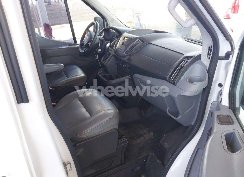 Photo 5 of 2018 Ford Transit-150 (VIN 1FTYE2CMXJKA26321)