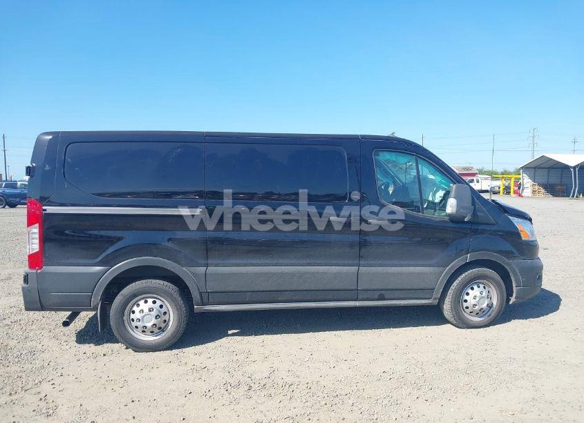 Photo 13 of 2022 Ford Transit-150 (VIN 1FTYE2Y82NKA36083)
