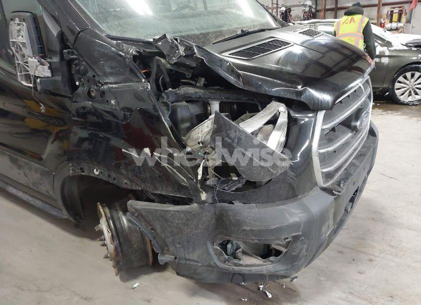 Photo 6 of 2020 Ford Transit-150 (VIN 1FTYE2Y89LKA46798)