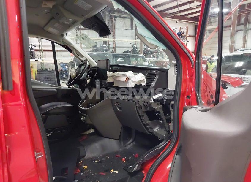 Photo 5 of 2024 Ford Transit-150 (VIN 1FTYE2Y89RKA14636)