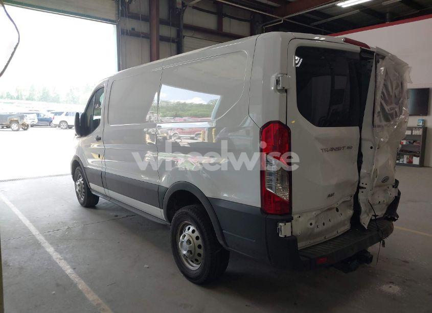Photo 3 of 2024 Ford Transit-150 (VIN 1FTYE2Y89RKB18494)