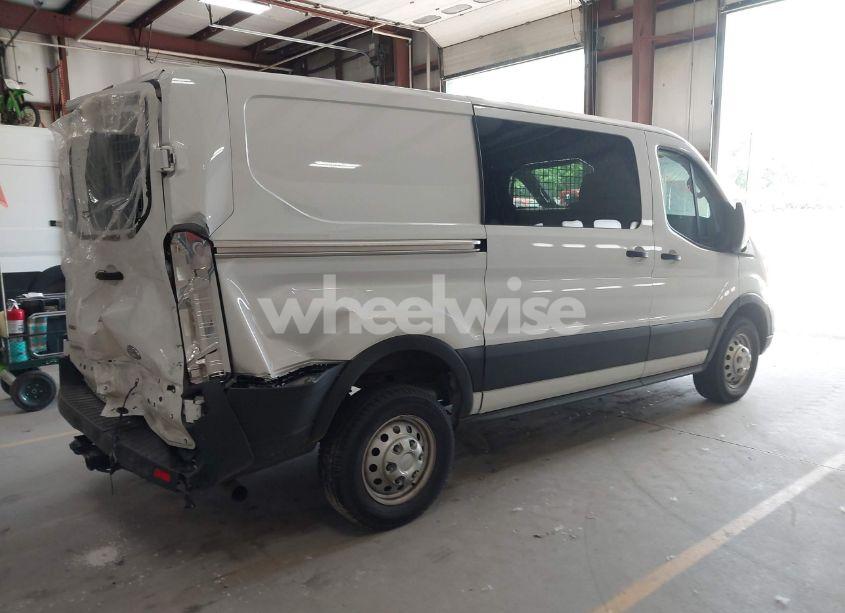 Photo 4 of 2024 Ford Transit-150 (VIN 1FTYE2Y89RKB18494)