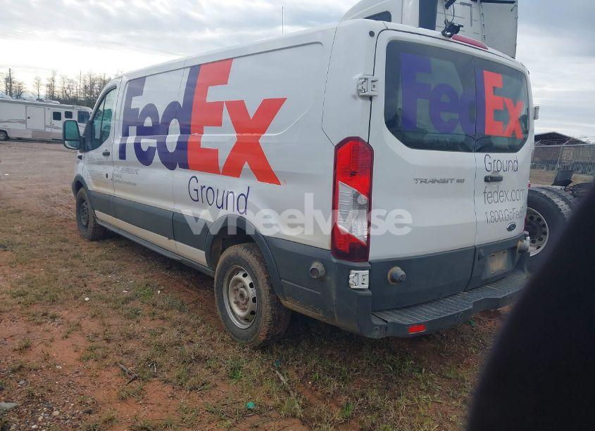 Photo 3 of 2018 Ford Transit-150 (VIN 1FTYE2YM3JKA96638)