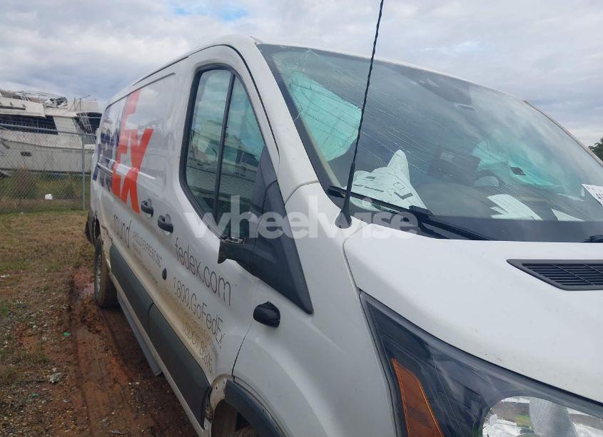 Photo 6 of 2018 Ford Transit-150 (VIN 1FTYE2YM3JKA96638)