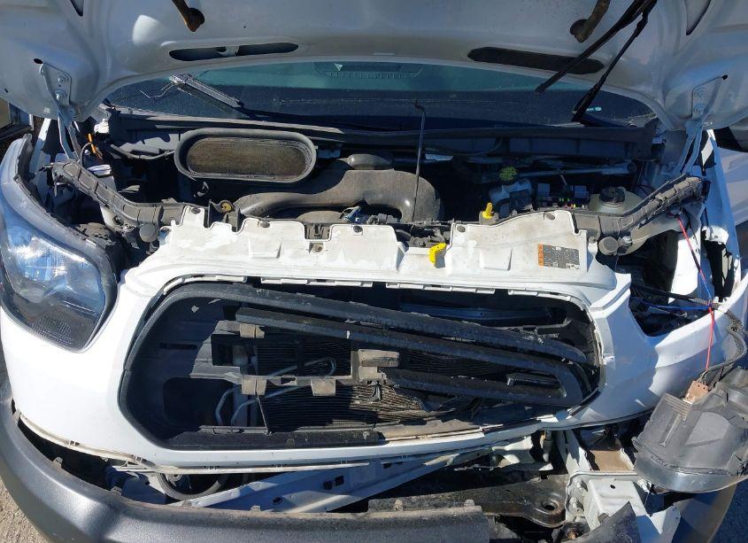 Photo 10 of 2019 Ford Transit-150 (VIN 1FTYE9ZM3KKB17318)