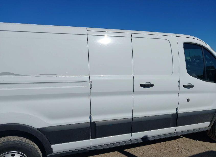Photo 13 of 2019 Ford Transit-150 (VIN 1FTYE9ZM3KKB17318)