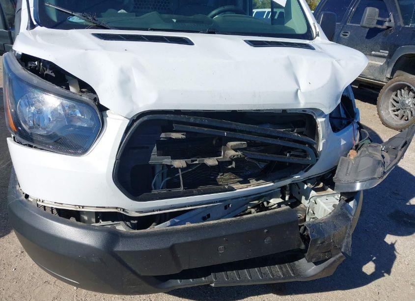 Photo 6 of 2019 Ford Transit-150 (VIN 1FTYE9ZM3KKB17318)