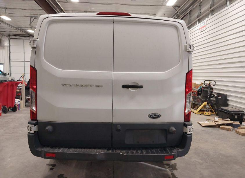Photo 16 of 2016 Ford Transit-150 (VIN 1FTYE9ZM6GKA33565)