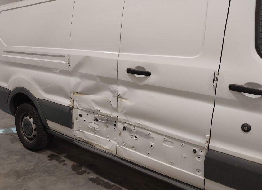 Photo 6 of 2016 Ford Transit-150 (VIN 1FTYE9ZM6GKA33565)