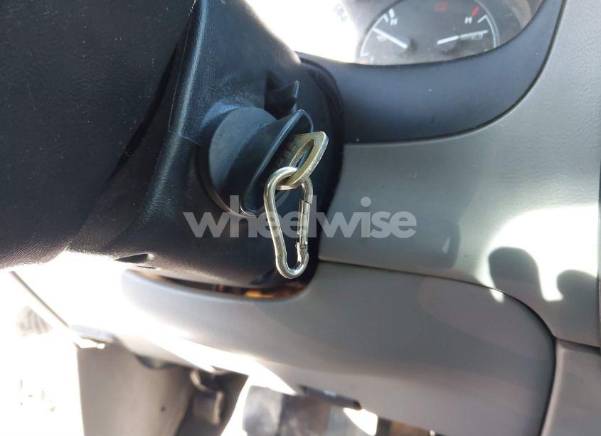 Photo 11 of 2000 Ford Ranger XL/XLT (VIN 1FTYR10C0YTB11635)