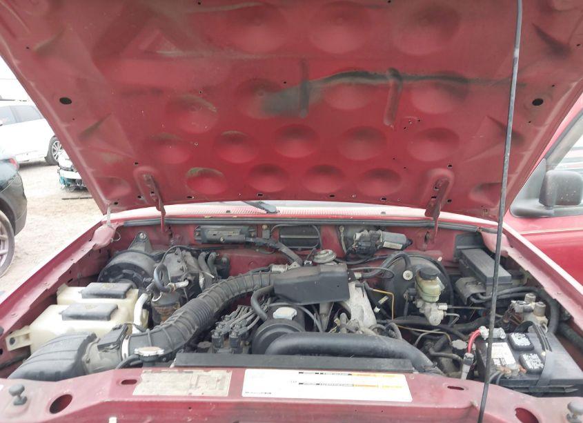 Photo 10 of 1998 Ford Ranger SPLASH/XL/XLT (VIN 1FTYR10C1WUC50017)
