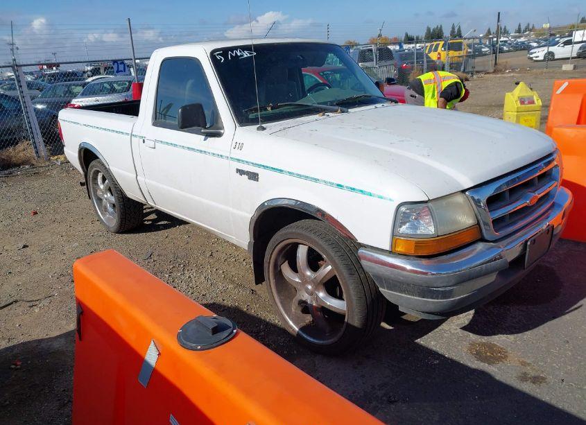 1998 Ford Ranger SPLASH/XL/XLT (VIN 1FTYR10C1WUC64256) main photo