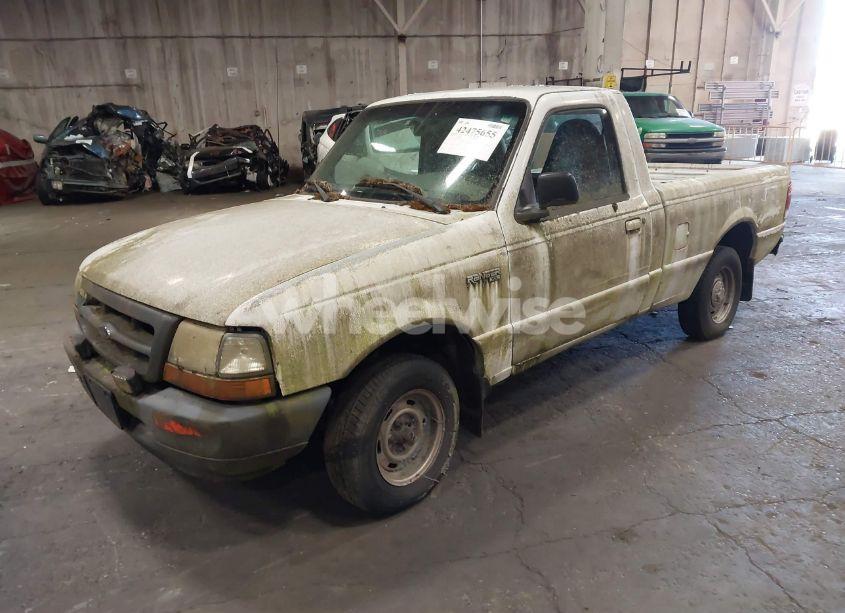 Photo 2 of 1999 Ford Ranger XL/XLT (VIN 1FTYR10C2XPB58611)