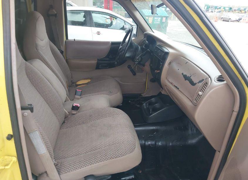 Photo 5 of 1998 Ford Ranger SPLASH/XL/XLT (VIN 1FTYR10C3WUA46156)