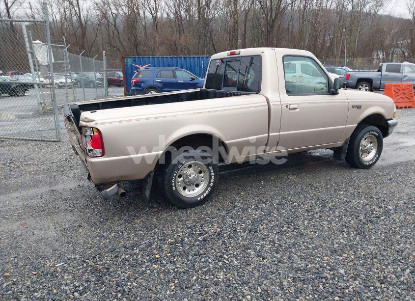 Photo 4 of 1998 Ford Ranger SPLASH/XL/XLT (VIN 1FTYR10C3WUC71967)