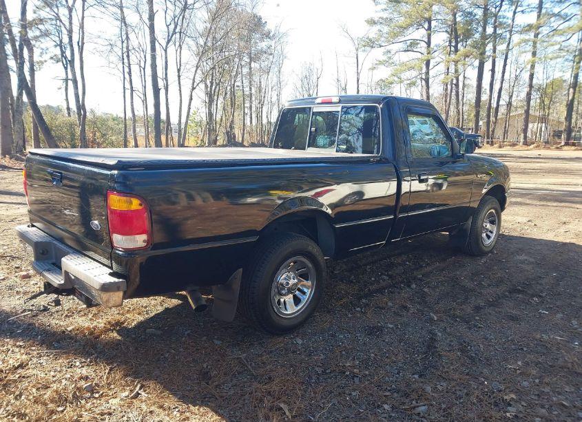 Photo 4 of 1999 Ford Ranger XL/XLT (VIN 1FTYR10C3XTA10944)