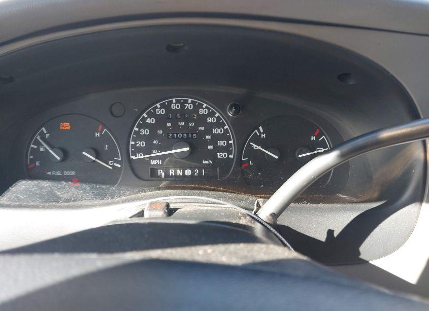 Photo 7 of 1999 Ford Ranger XL/XLT (VIN 1FTYR10C3XTA10944)