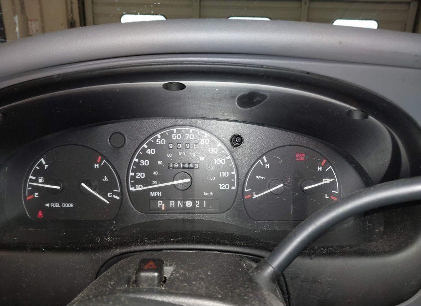 Photo 7 of 2000 Ford Ranger XL/XLT (VIN 1FTYR10C3YPB48610)