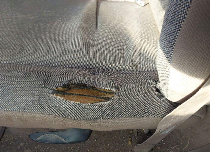 Photo 6 of 2000 Ford Ranger XL/XLT (VIN 1FTYR10C4YPA06606)