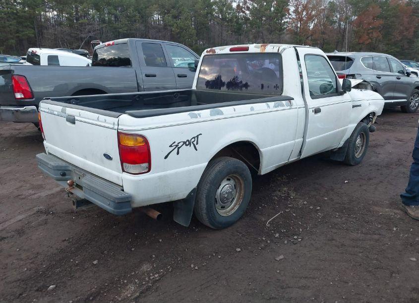 Photo 4 of 1999 Ford Ranger XL/XLT (VIN 1FTYR10C5XPB51491)