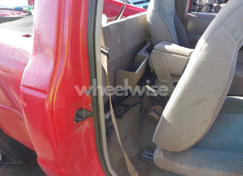 Photo 8 of 1999 Ford Ranger XL/XLT (VIN 1FTYR10C5XUA44507)