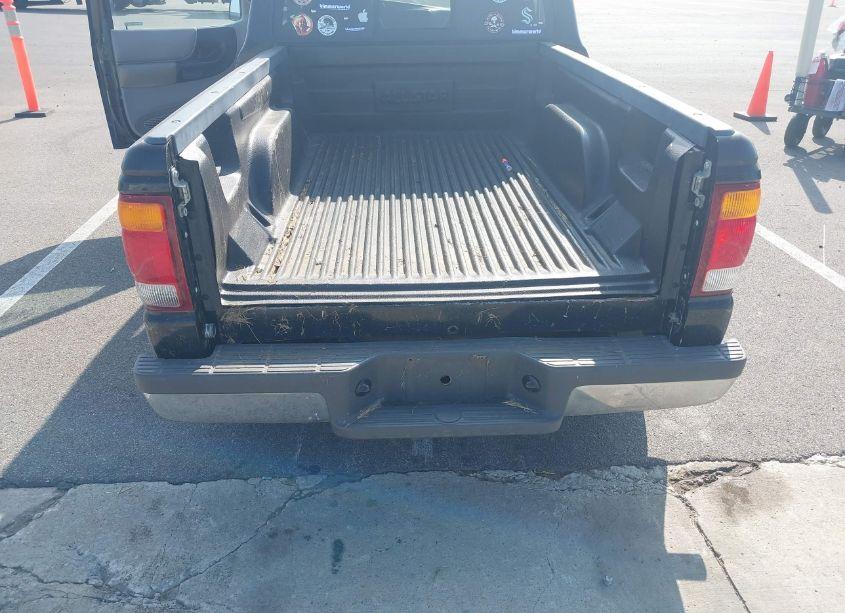 Photo 6 of 1998 Ford Ranger SPLASH/XL/XLT (VIN 1FTYR10C6WPB53488)