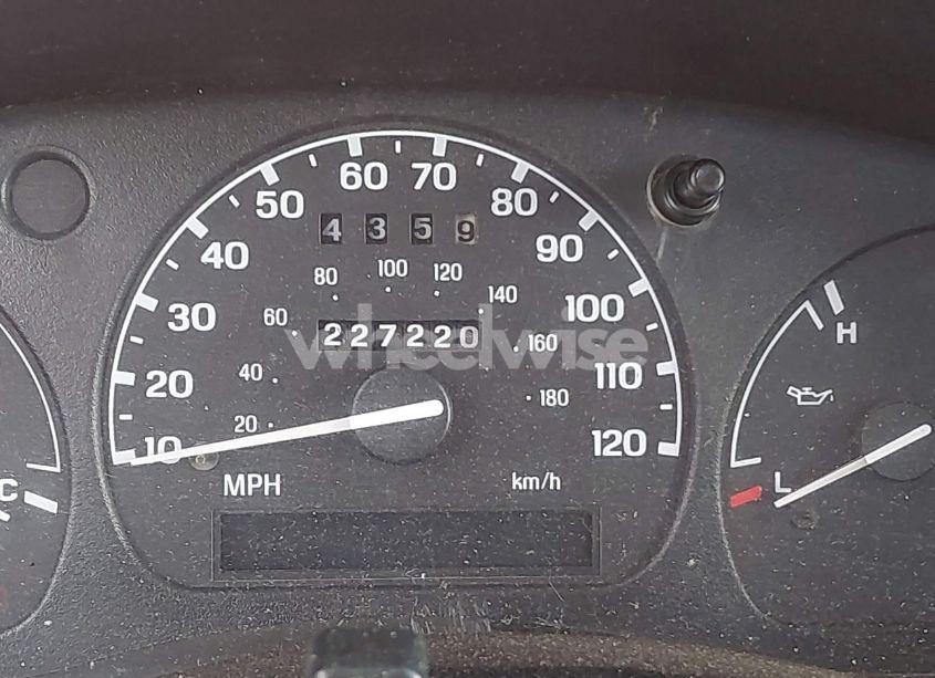 Photo 15 of 2000 Ford Ranger XL/XLT (VIN 1FTYR10C6YTB03183)