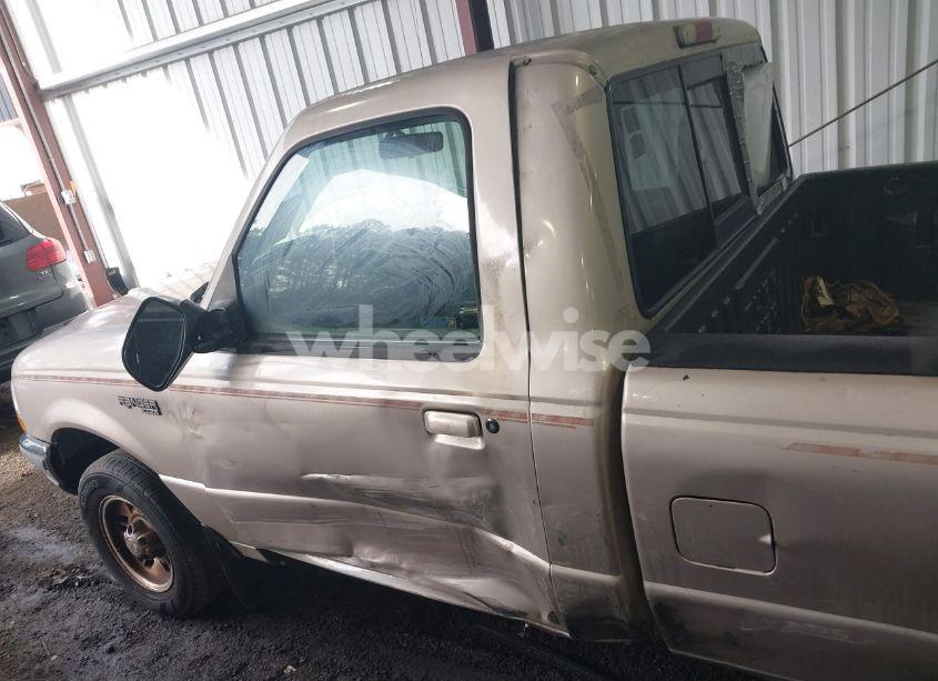 Photo 14 of 1998 Ford Ranger SPLASH/XL/XLT (VIN 1FTYR10C7WUB42002)