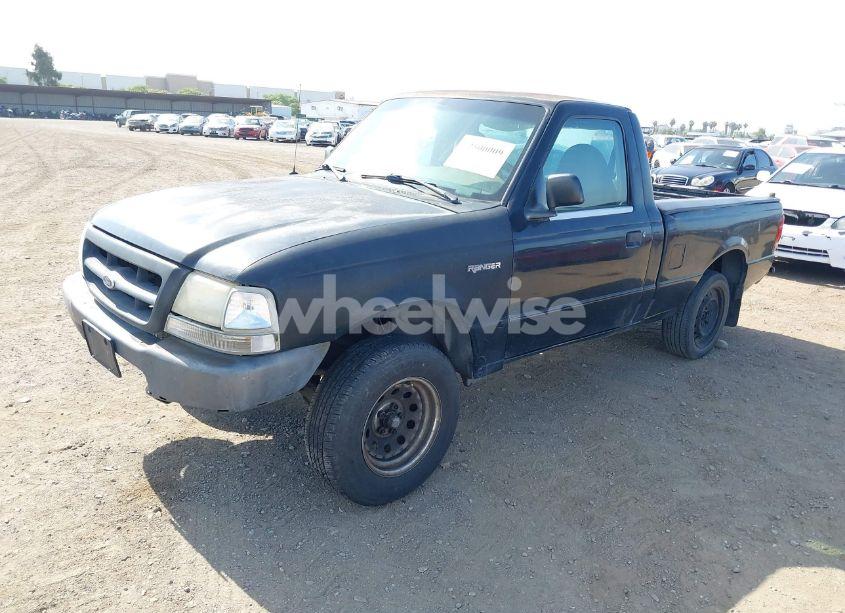 Photo 2 of 2000 Ford Ranger XL/XLT (VIN 1FTYR10C8YPB31673)