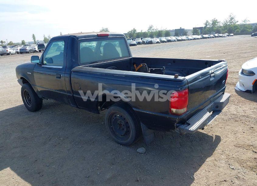 Photo 3 of 2000 Ford Ranger XL/XLT (VIN 1FTYR10C8YPB31673)