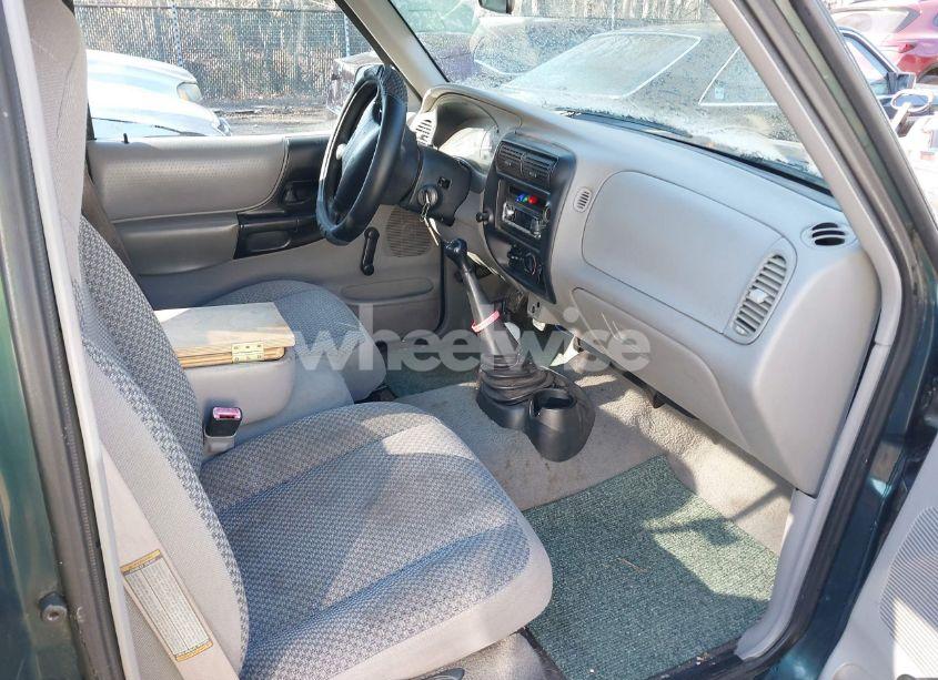 Photo 5 of 1998 Ford Ranger SPLASH/XL/XLT (VIN 1FTYR10CXWTA84196)