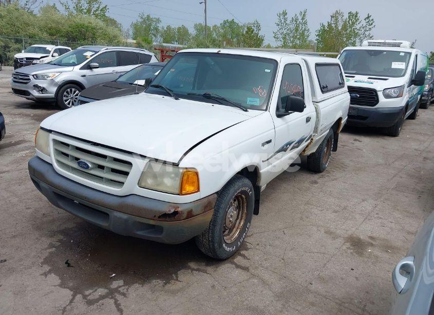 Photo 2 of 2001 Ford Ranger XL/XLT (VIN 1FTYR10D01PB33657)