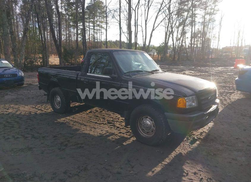 2002 Ford Ranger XL/XLT (VIN 1FTYR10D02TA08408) main photo