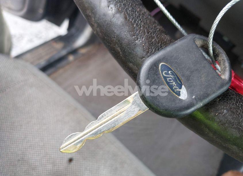 Photo 11 of 2002 Ford Ranger (VIN 1FTYR10D12TA18767)