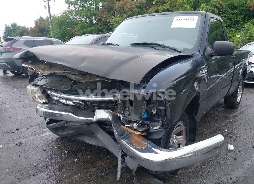 Photo 2 of 2002 Ford Ranger (VIN 1FTYR10D12TA18767)