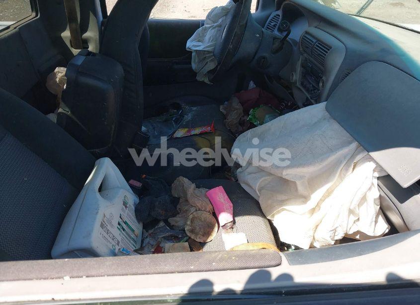 Photo 5 of 2003 Ford Ranger XL/XLT (VIN 1FTYR10D13PA96170)