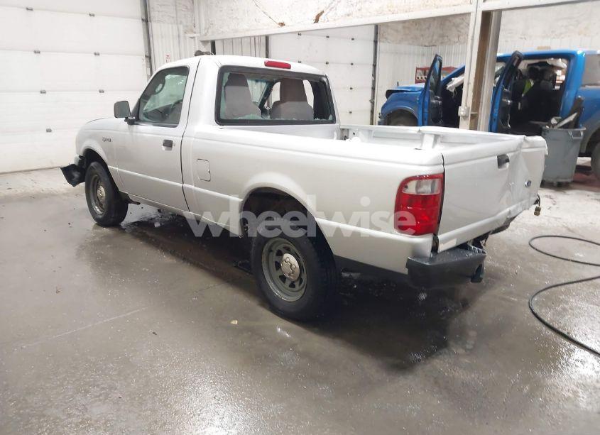 Photo 3 of 2004 Ford Ranger XL/XLT (VIN 1FTYR10D14PA23138)