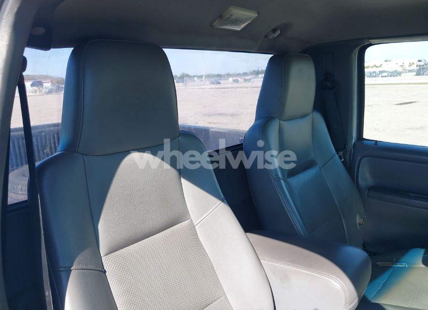 Photo 8 of 2004 Ford Ranger XL/XLT (VIN 1FTYR10D14PA79516)