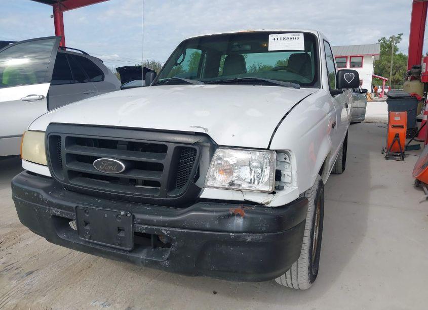 Photo 2 of 2004 Ford Ranger XL/XLT (VIN 1FTYR10D14PA82531)