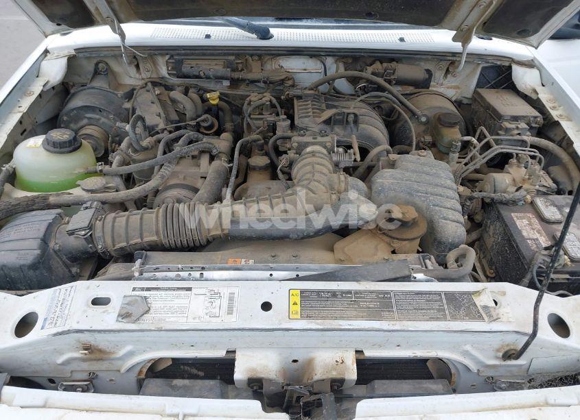 Photo 10 of 2002 Ford Ranger XL/XLT (VIN 1FTYR10D32PA16348)