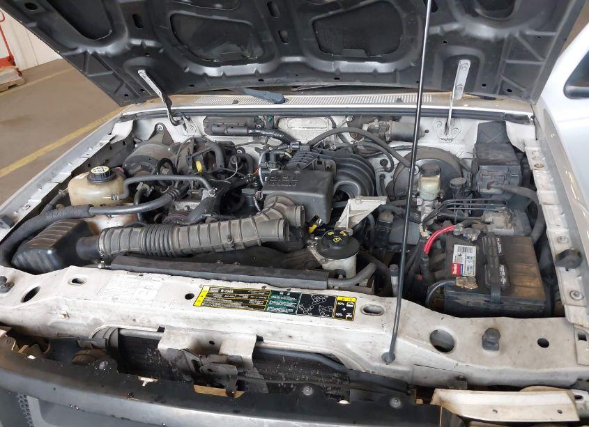 Photo 10 of 2005 Ford Ranger XL/XLS/XLT (VIN 1FTYR10D35PA05340)